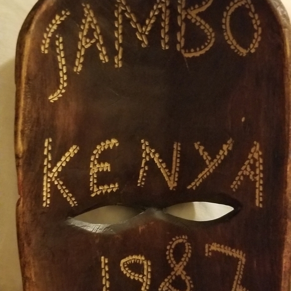 African Wooden Mask - Picture 3 of 4